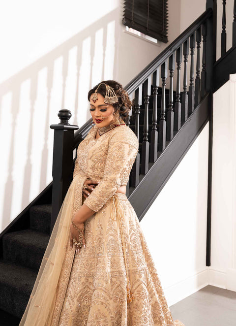 NOORANI BRIDAL LEHENGA CHOLI WITH SHORT TRAIL