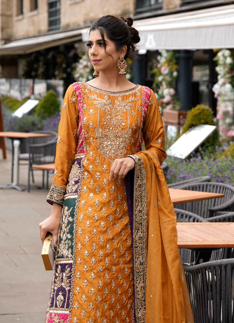 SAHAR MEHENDI KAMEEZ AND PLAZO