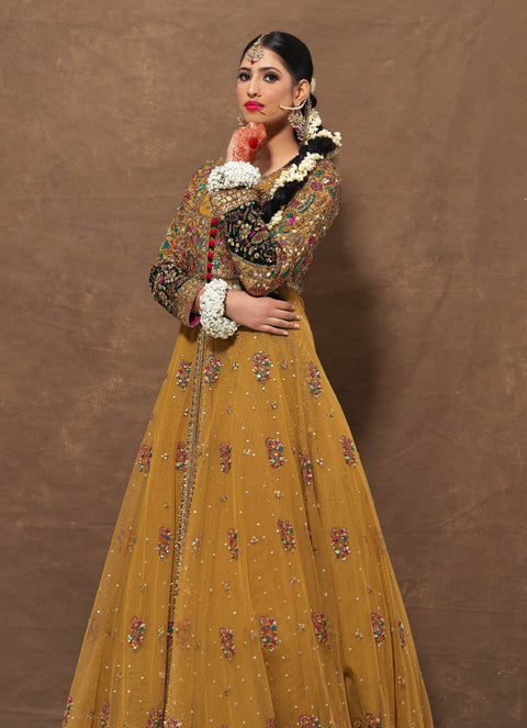 RANG-E-HENA LONG GOWN