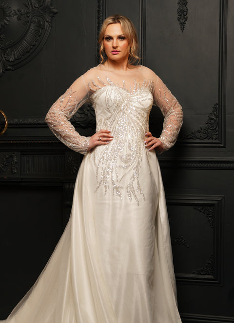 RANIA BRDAL GOWN WITH CHAPEL TAIN