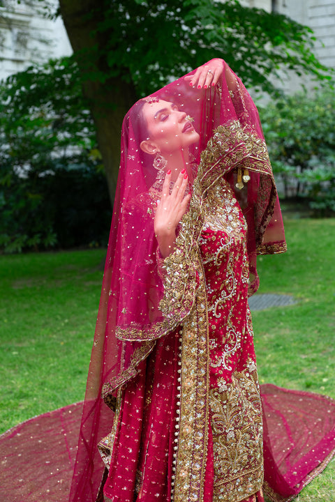 ADAARA FARSHI LEHENGA WITH TRAIL AND KAMEEZ